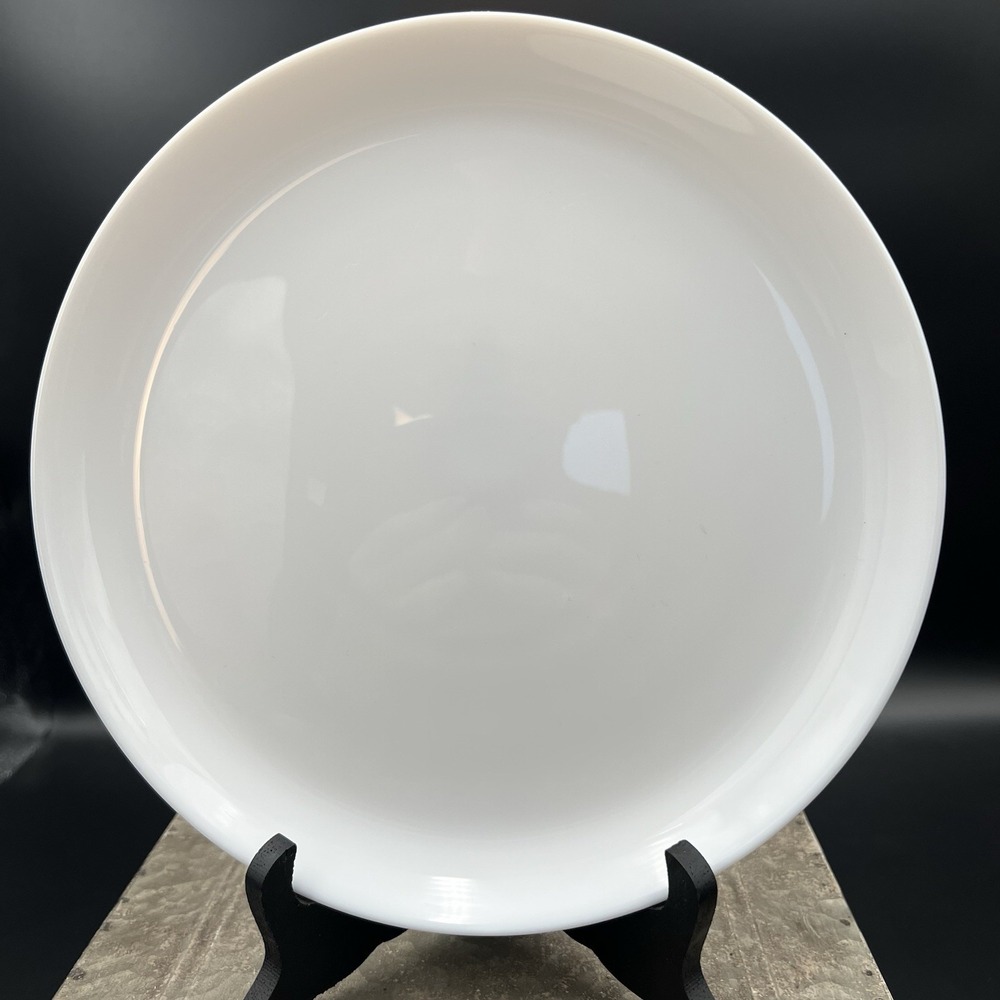 Set of 4 Arcoroc Evolutions White Coupe Dinner Plates 10" Opal Glass ARC France